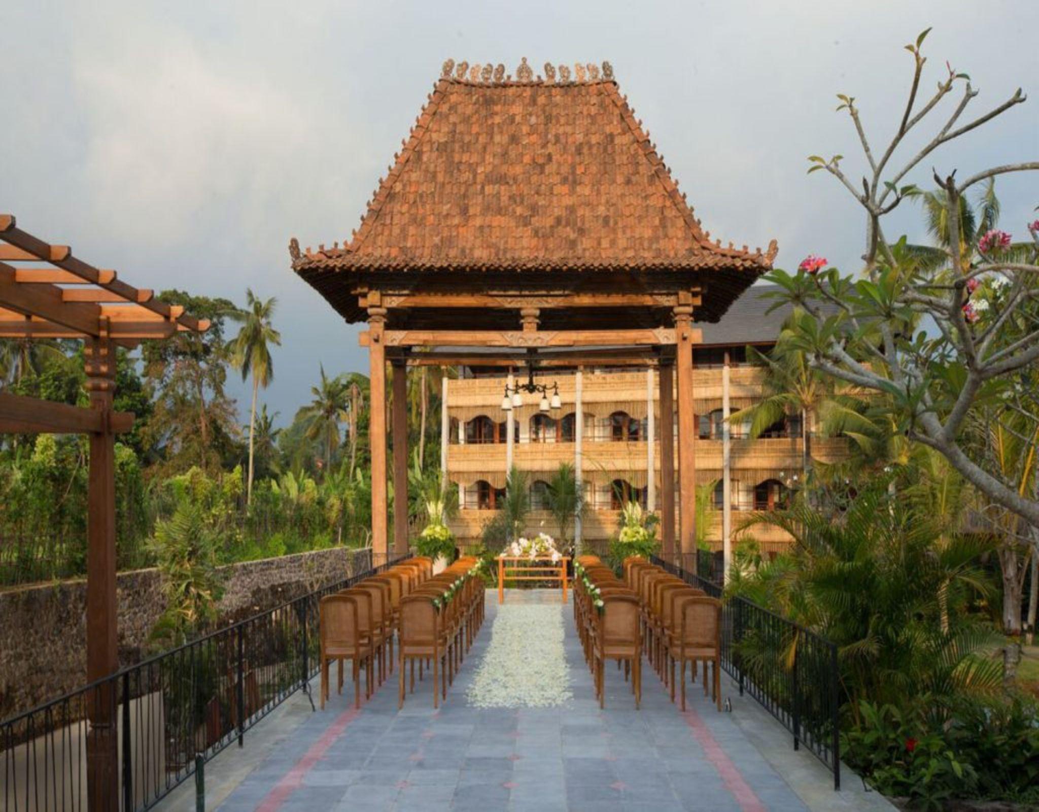 Alaya Resort Ubud Exterior photo